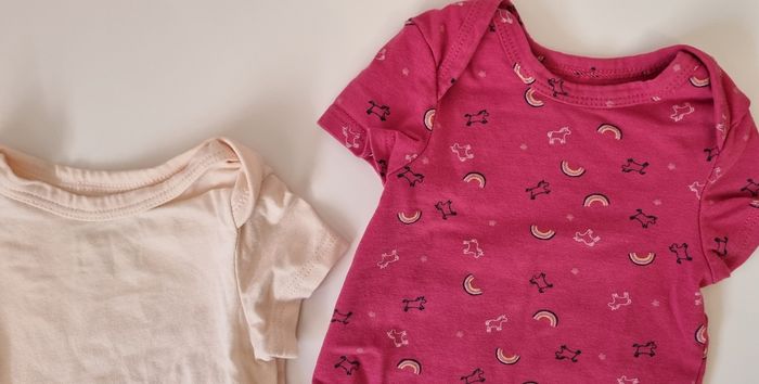 Lot de 3 bodies - 3 mois - Fille - photo numéro 2