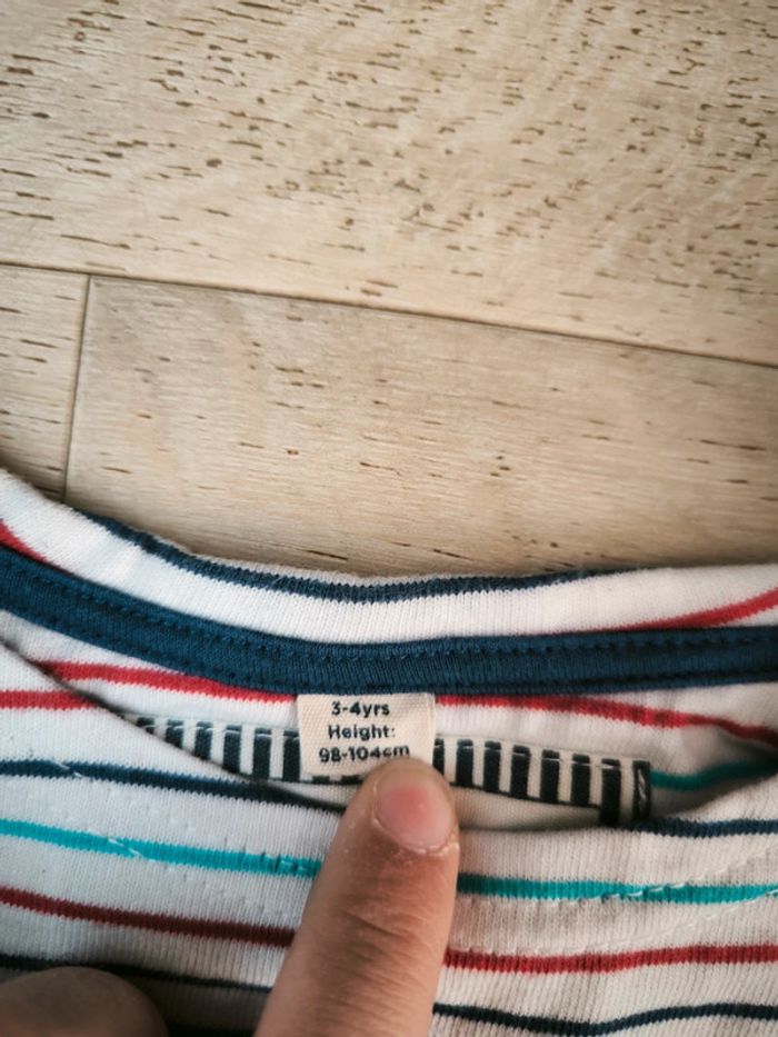 Tee-shirt 98/104 - photo numéro 3