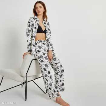 Pyjama en satin, imprimé fleurs - LA REDOUTE COLLECTIONS - TAILLE 46 - IMPRIME FLORAL