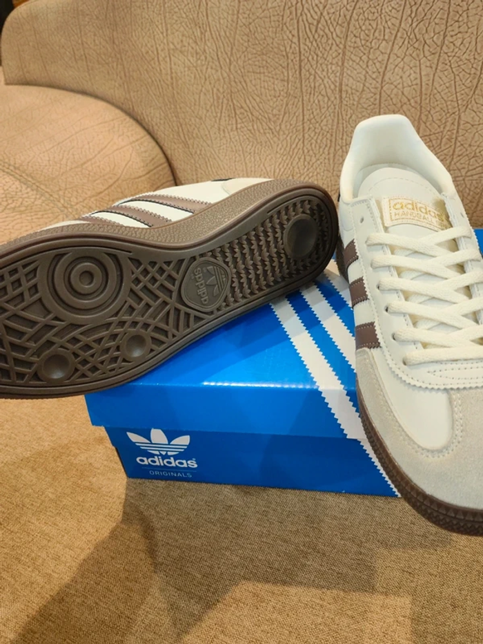 Adidas Handball Spezial taille 40 - photo numéro 3