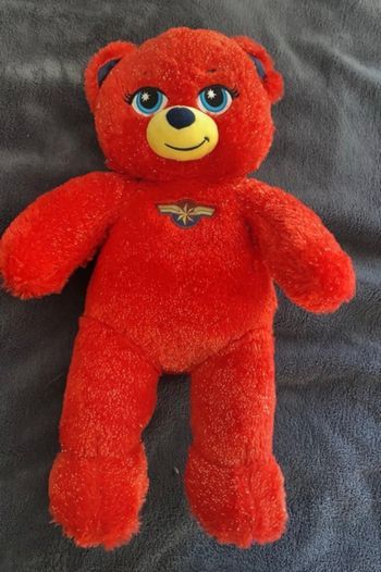 Peluche Build A Bear Captain Marvel