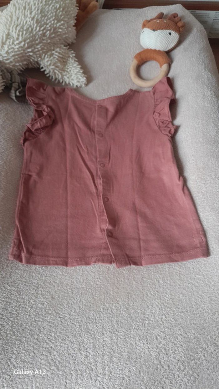 T-shirt 12 mois - photo numéro 2