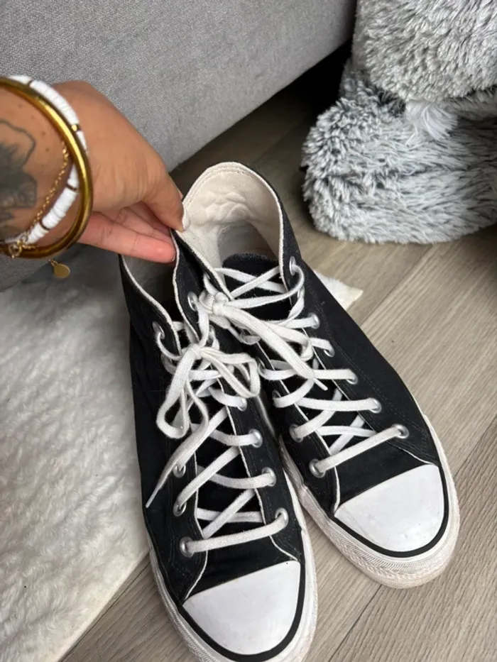 Converses montantes plateformes noires - taille 38 👟 - photo numéro 10