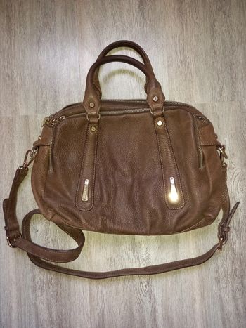 sac à main marron pailleté argenté en cuir arthur & aston