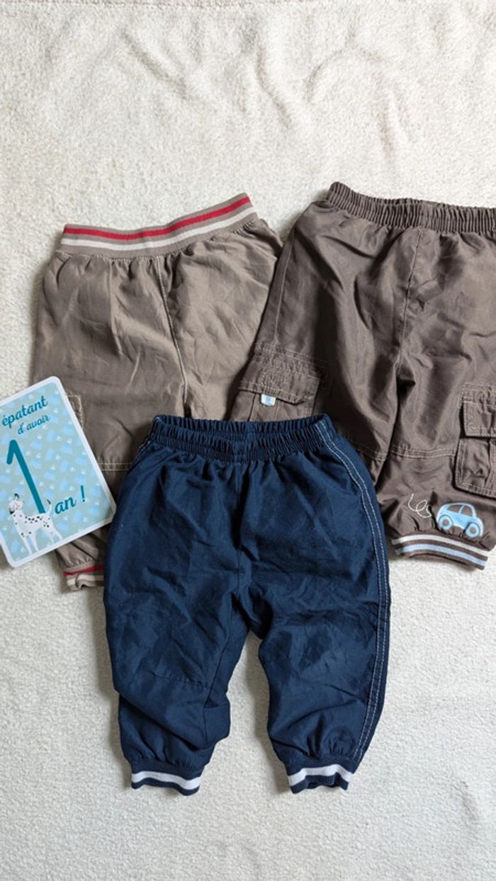 Lot 3 pantalons légers 12 mois