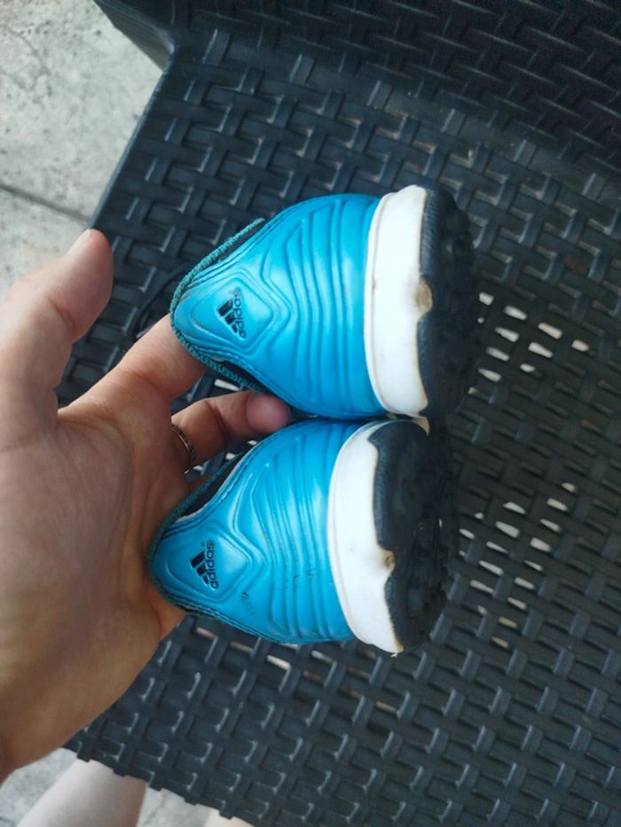 Chaussures de foot Adidas 30 - photo numéro 5
