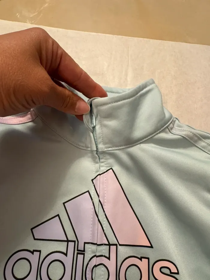 Haut de survêtement Adidas fille taille 4 ans authentique - photo numéro 3