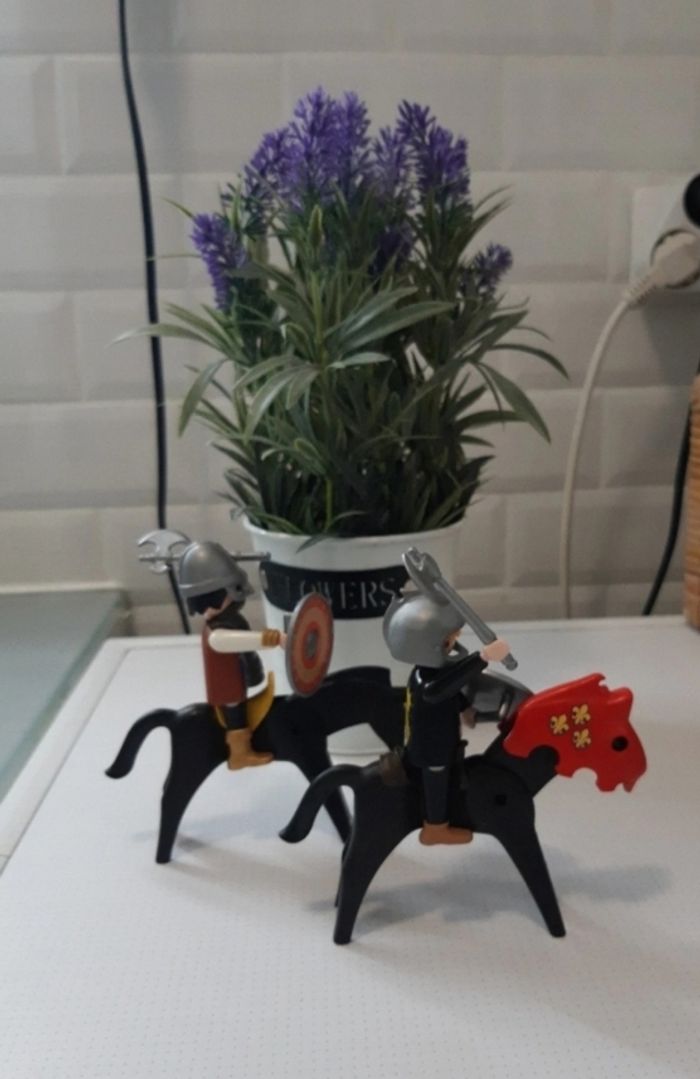 Le playmobil personnage chevaux et accessoires - photo numéro 2