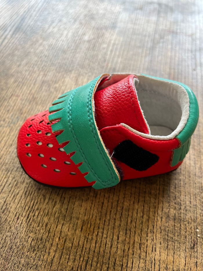 Chaussures Jack&Lily My Mocs fraises 6-12 mois 18 neuves - photo numéro 3