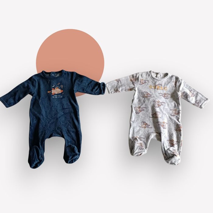 Lot de 2 pyjamas 3 mois – Super état