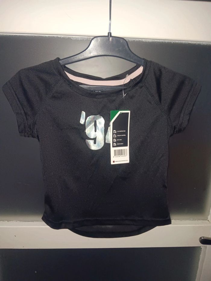 T-shirt 5/6 ans
