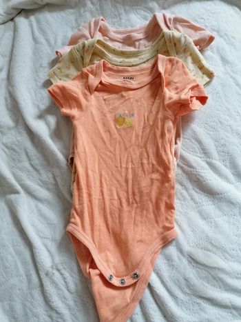 Lot de 3 bodies Kiabi 6 mois