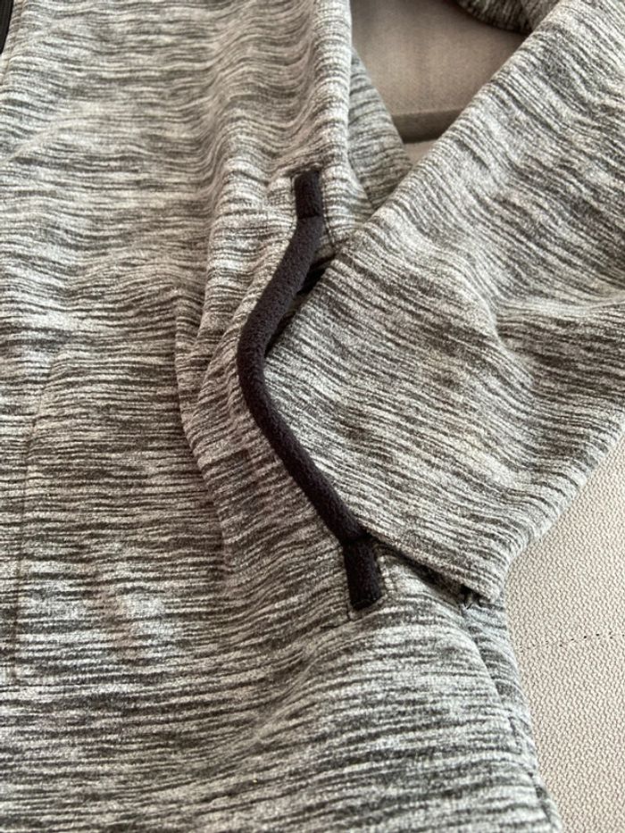 Sweat gilet pull 12 ans - photo numéro 2