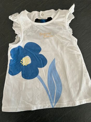 TEE shirt