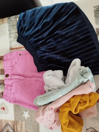 Lot jupe et short 24m