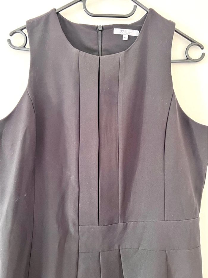 Robe noire taille 42 - photo numéro 2