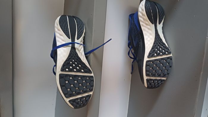 chaussures sport - photo numéro 2