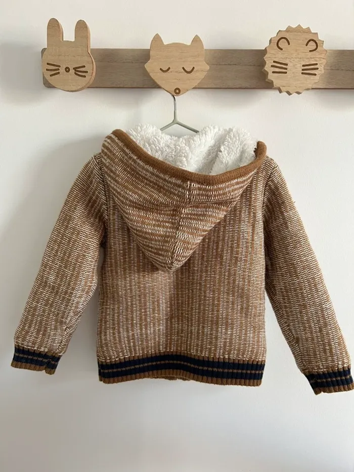 Gilet chaud bébé 18 mois – capuche doublée - photo numéro 3