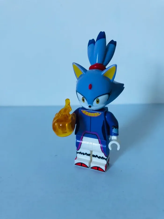 Figurine type lego Sonic . Sonic