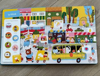 Livre cherche et trouve pour enfant 