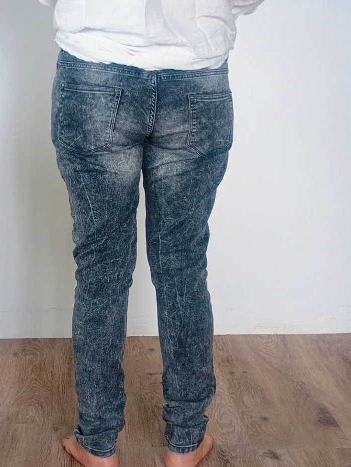 jeans cars T42 - photo numéro 3