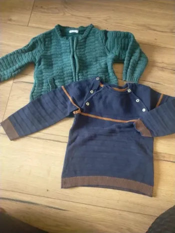 Lot pull + gilet 24 mois