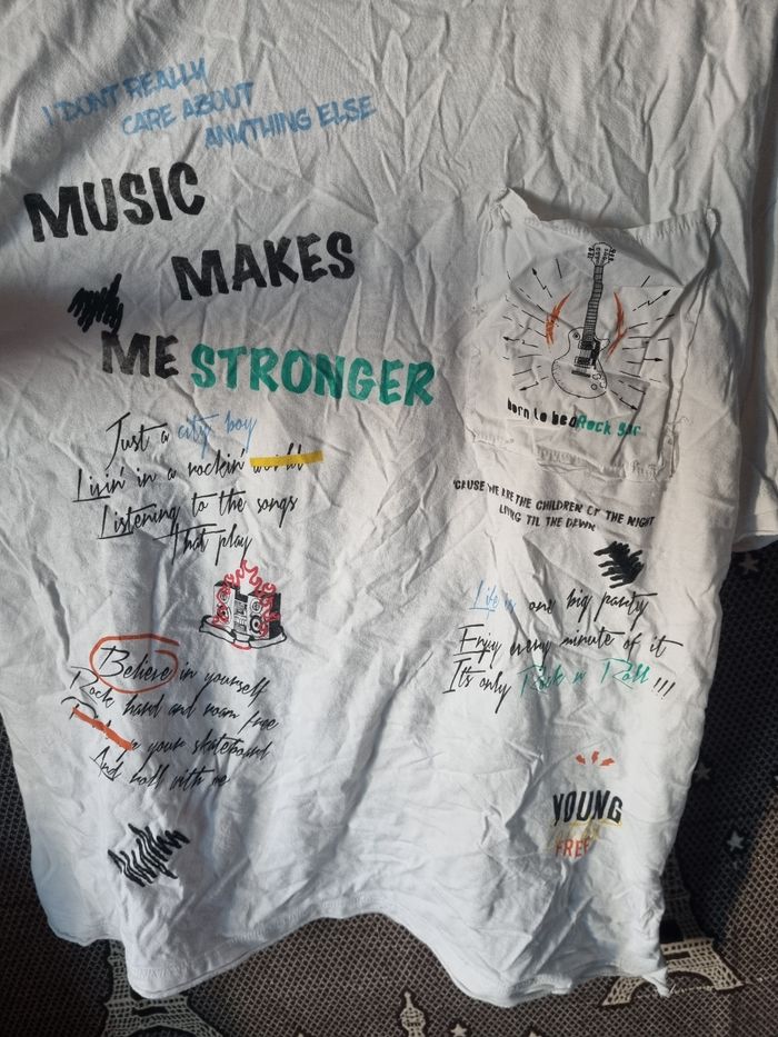 T-shirt blanc avec écriture 13-14ans - photo numéro 2