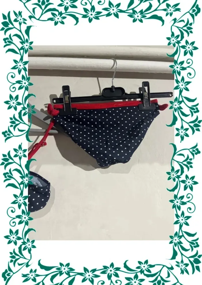 Maillot de bain 2 pièces 6 ans - photo numéro 5