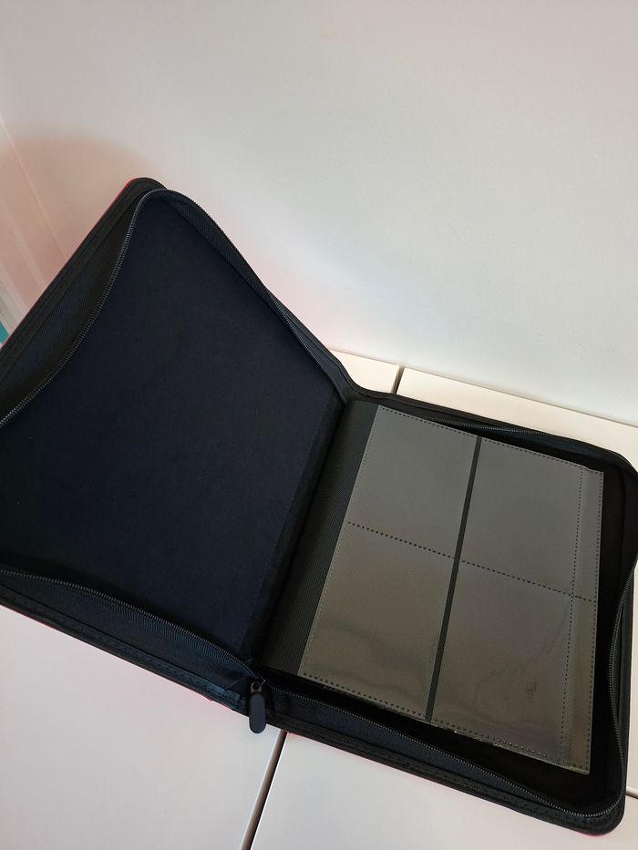 Classeur zip 128 toploaders Pokémon et autres TCG Coloris rouge 🟥 - photo numéro 2