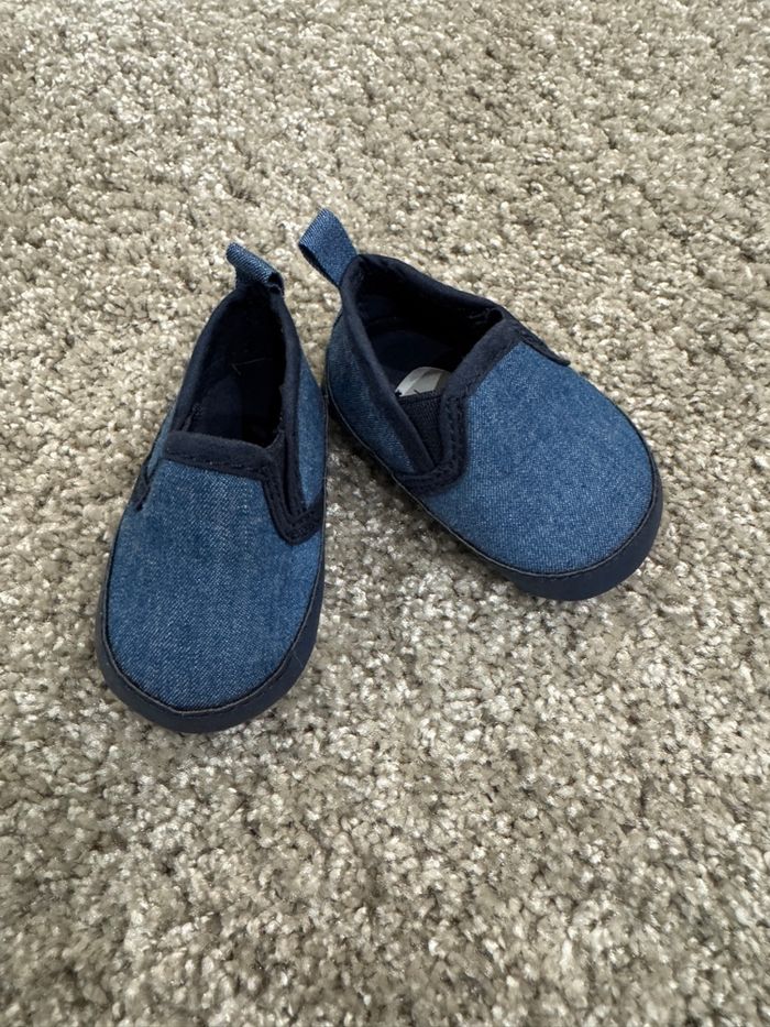 Paire de chaussures pour bébé