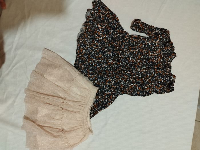 Lot vêtements fiile robes/pantalons - photo numéro 7