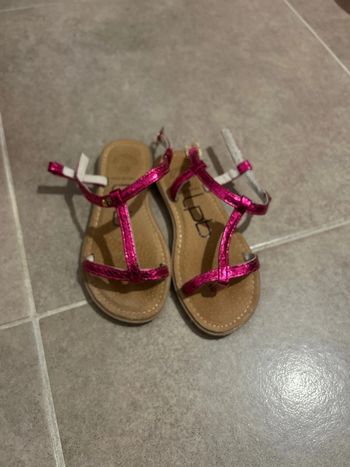 Sandales les petites bombes