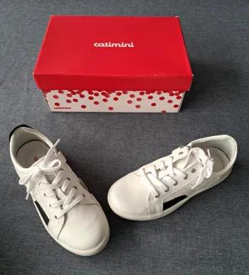 Chaussures Cuir NEUVES CATIMINI Pointure 34