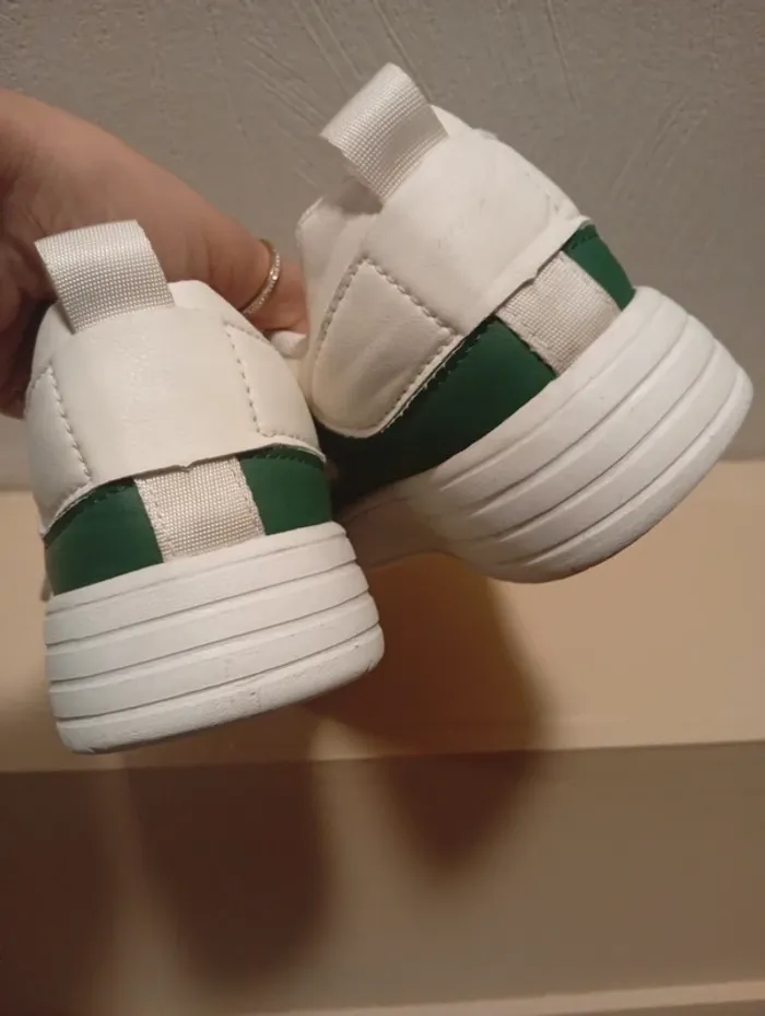 Chaussures basket blanc - vert - Pointure 36