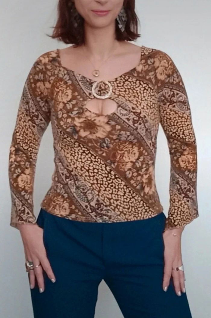 Pull moulant décolleté ouvert vintage taille unique - photo numéro 2