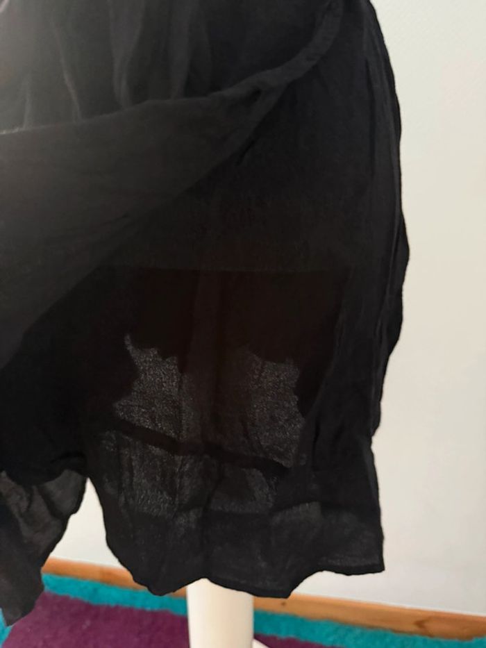Jupe noir en très bon état taille 40 pimkie - photo numéro 3