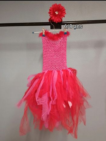 Robe tutu rose et rouge , robe de fête avec fleur taille 6/8 ans