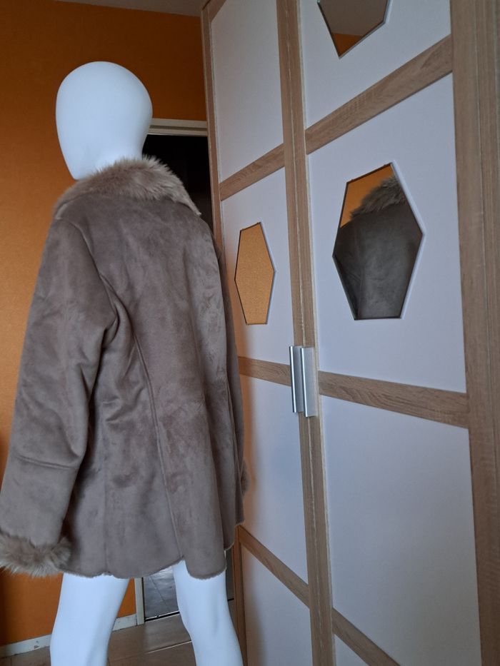 manteau unjour ailleurs neuf - photo numéro 4