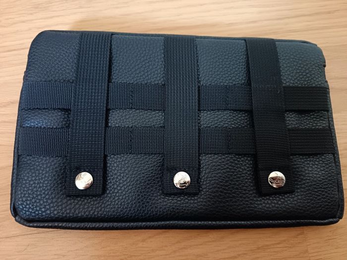 Pochette  cabaia noir - photo numéro 3