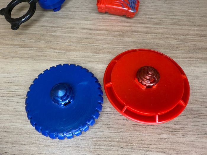 Lot de toupie beyblade métal fusion - photo numéro 5