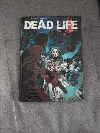 BD Dead life tome 1 Crépuscule