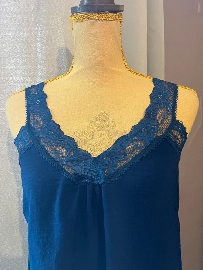 Debardeur dentelle marine taille unique - photo numéro 2