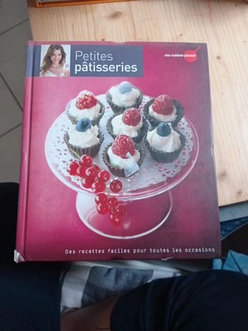 Livre petites pâtisseries