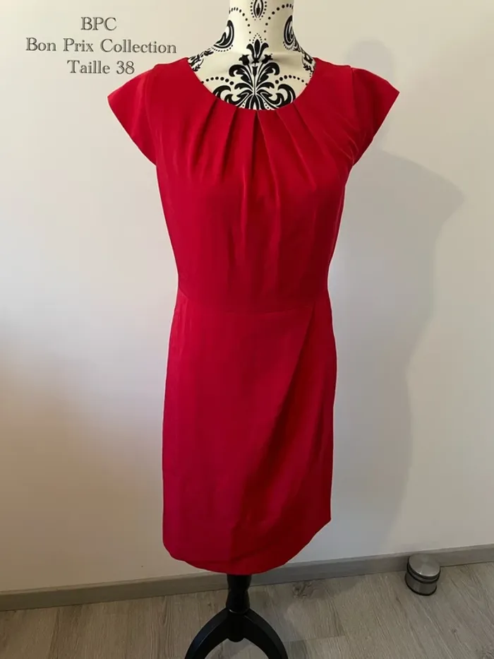 Robe fourreau rouge BPC effet portefeuille - Taille 38
