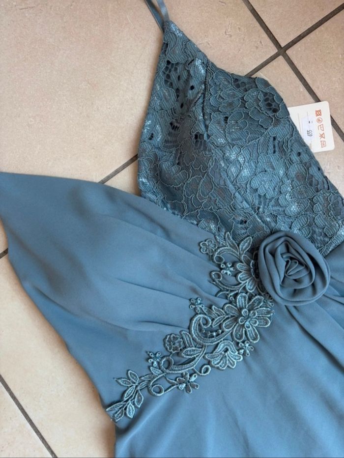 Robe soirée - photo numéro 3