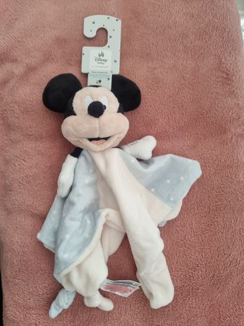 Doudou Mickey