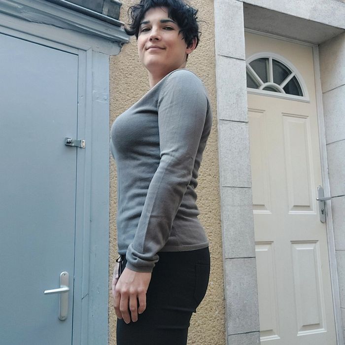 Joli pull Lacoste en S - photo numéro 3