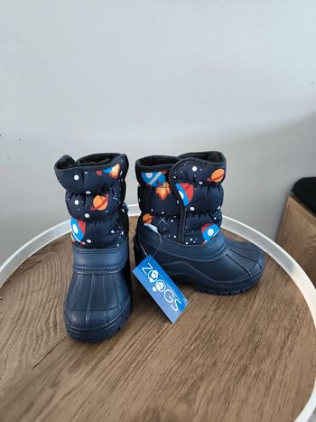 Botte de neige après ski taille 22 neuve