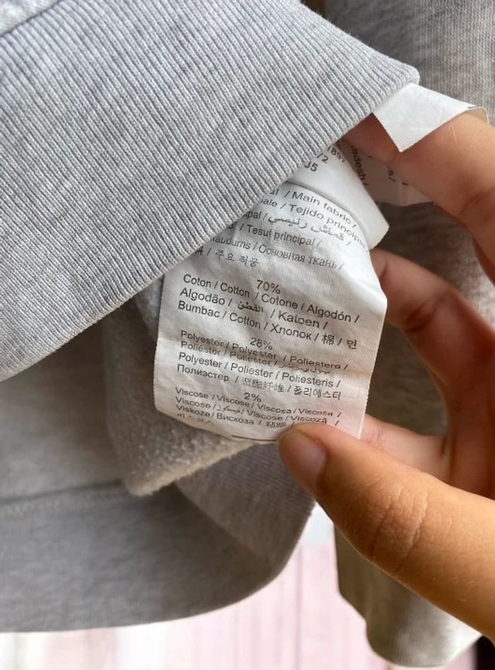 🎀Pull Gris "Team bonheur " Brodé Rose Taille M cache cache 🎀 - photo numéro 4