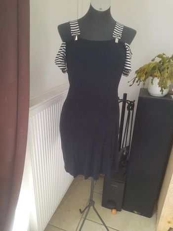 Petit robe noire style marin